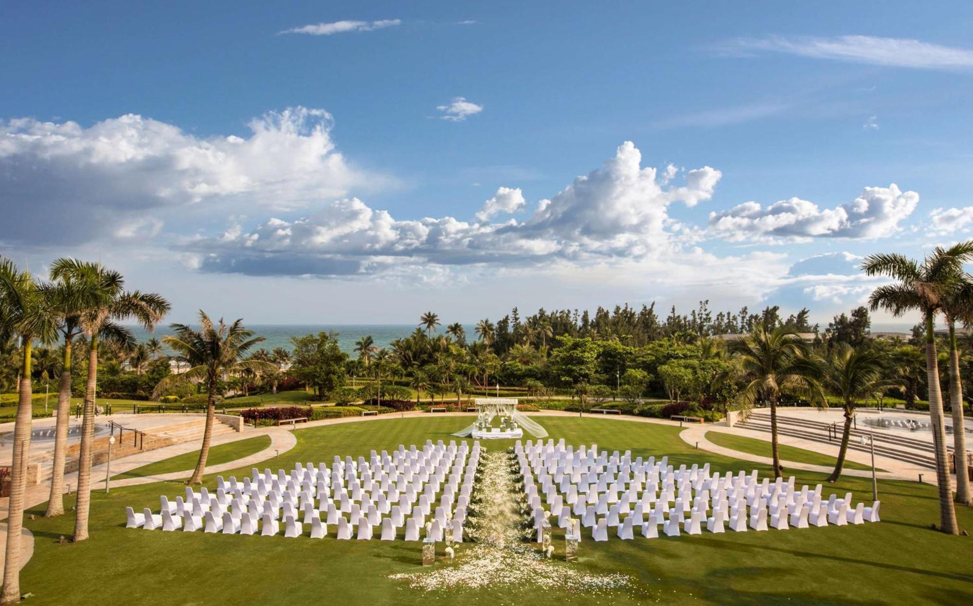 Hilton Wenchang Bagian luar foto