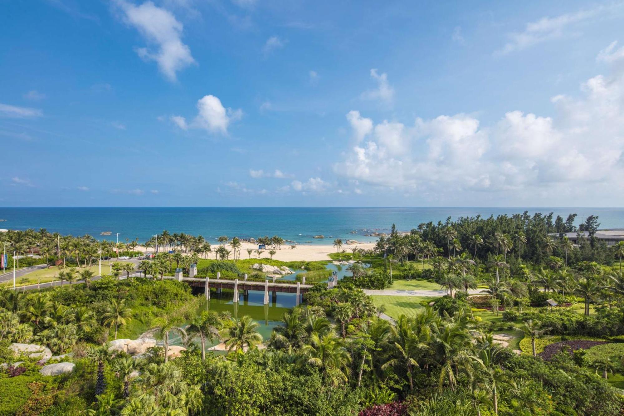 Hilton Wenchang Bagian luar foto