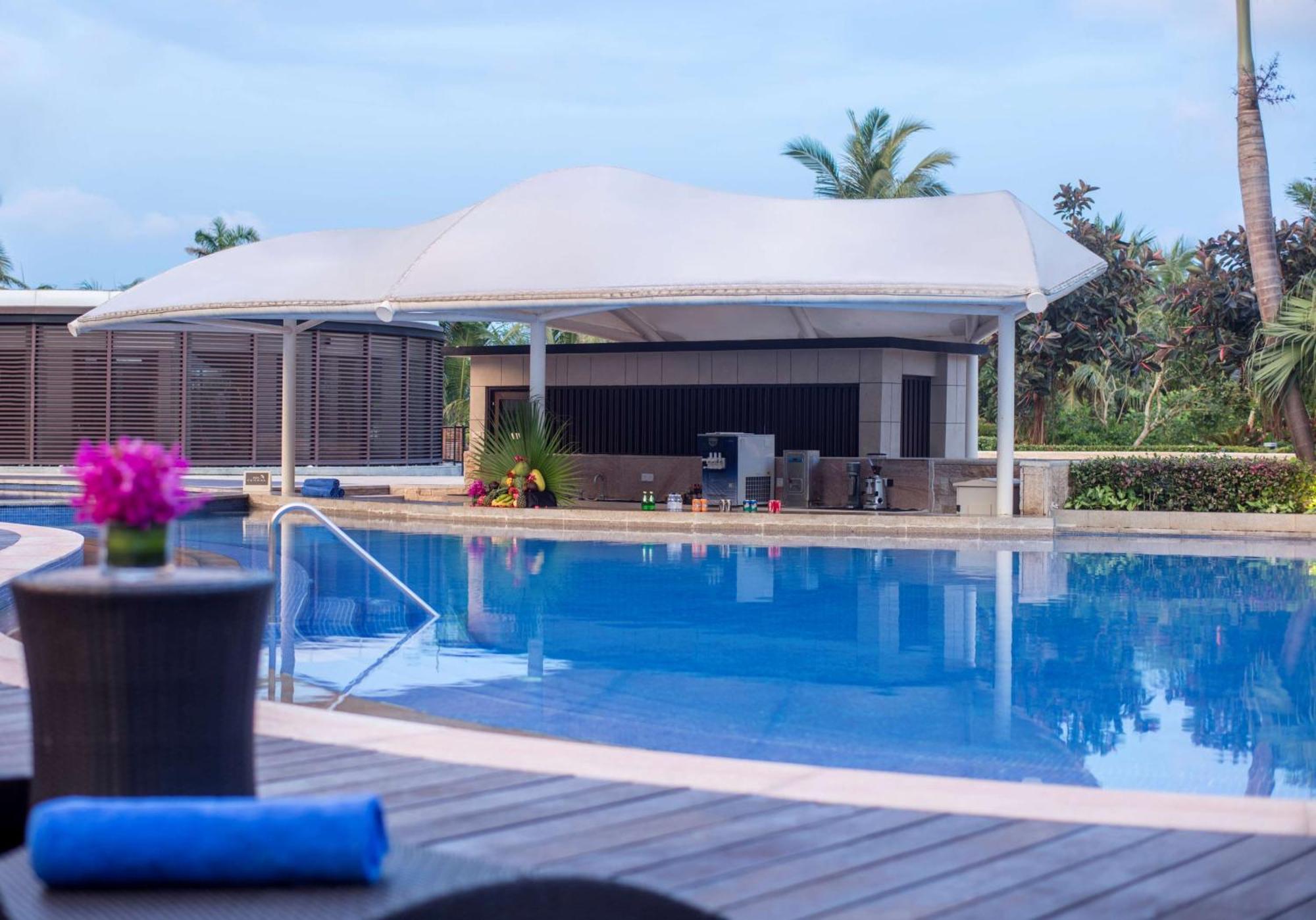 Hilton Wenchang Bagian luar foto